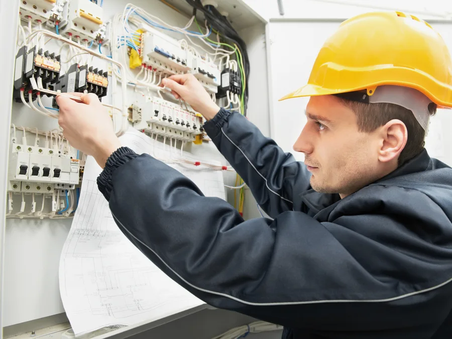 Rénovation électrique par un électricien à Paris